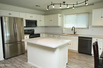 15529 W Gelding Drive, Surprise, AZ 85379 - Photo 6