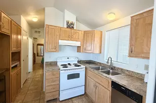 111 S Greenfield Rd, Mesa, AZ 85206 - Photo 36