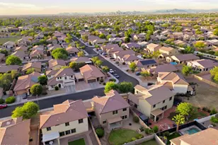 2511 W Beverly Rd, Phoenix, AZ 85041 - Photo 16