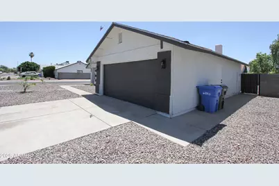 2371 W Paradise Lane, Phoenix, AZ 85023 - Photo 28