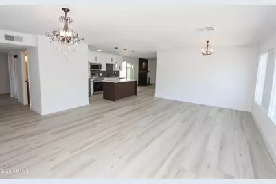 2371 W Paradise Lane, Phoenix, AZ 85023 - Photo 8