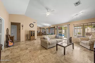 4226 E Whitney Ln, Phoenix, AZ 85032 - Photo 6