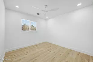5232 W Hearn Rd, Glendale, AZ 85306 - Photo 16