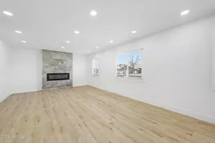 5232 W Hearn Rd, Glendale, AZ 85306 - Photo 8