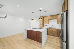5232 W Hearn Rd, Glendale, AZ 85306 - Photo 2