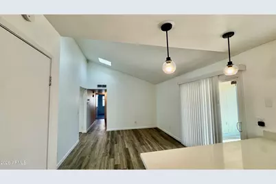5635 W Brown Street, Glendale, AZ 85302 - Photo 6
