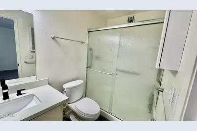 5635 W Brown Street, Glendale, AZ 85302 - Photo 12