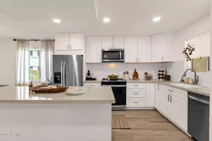 4150 E Cactus Rd, Phoenix, AZ 85032 - Photo 10