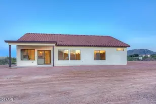 19445 W Teakwood Dr, Buckeye, AZ 85326 - Photo 4