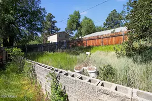 2029 N West St, Flagstaff, AZ 86004 - Photo 8
