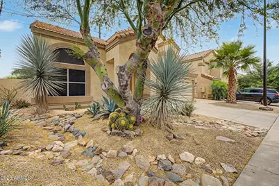 1111 S Tiago Drive, Gilbert, AZ 85233 - Photo 2