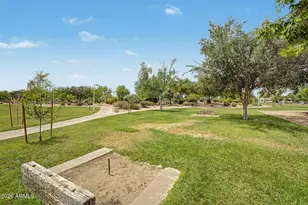 1111 S Tiago Dr, Gilbert, AZ 85233 - Photo 26