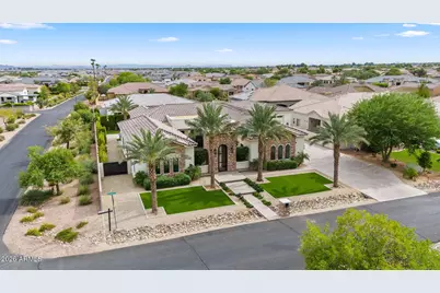 18203 W Solano Court, Litchfield Park, AZ 85340 - Photo 12