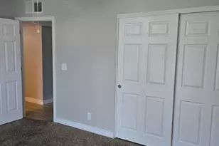 1133 E Butler Dr, Phoenix, AZ 85020 - Photo 4