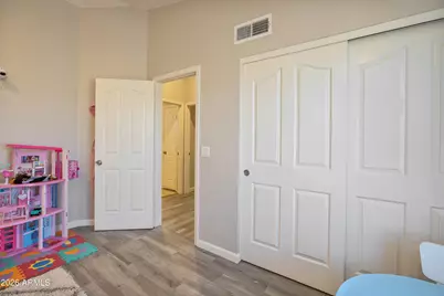 7230 W Julie Drive, Glendale, AZ 85308 - Photo 32