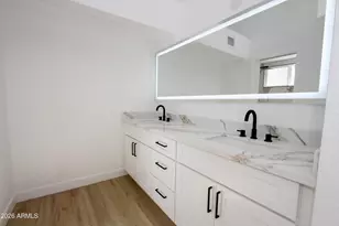 401 E Rockwood Dr, Phoenix, AZ 85024 - Photo 30