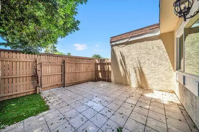 3338 W Las Palmaritas Drive, Phoenix, AZ 85051 - Photo 4