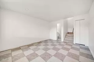 3338 W Las Palmaritas Dr, Phoenix, AZ 85051 - Photo 8