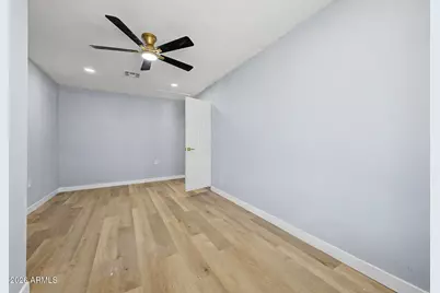4328 N 47th Avenue, Phoenix, AZ 85031 - Photo 18