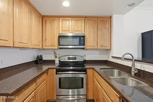 6940 E Cochise Rd, Paradise Valley, AZ 85253 - Photo 12