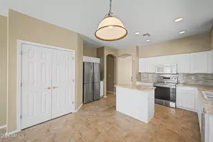 10339 S 181st Ave, Goodyear, AZ 85338 - Photo 12