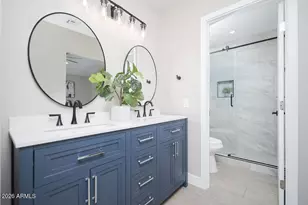8106 W Wethersfield Rd, Peoria, AZ 85381 - Photo 16