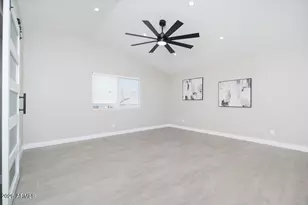 8106 W Wethersfield Rd, Peoria, AZ 85381 - Photo 14