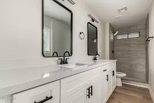 818 W Elna Rae St, Tempe, AZ 85281 - Photo 32