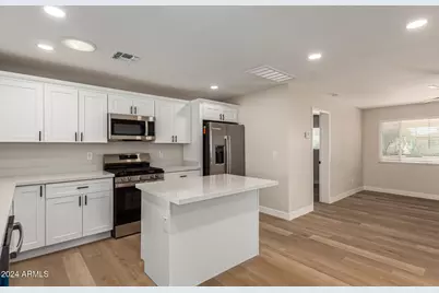 818 W Elna Rae Street, Tempe, AZ 85281 - Photo 24