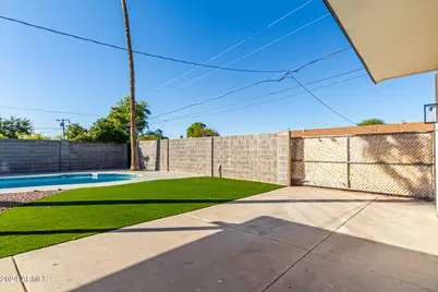 818 W Elna Rae Street, Tempe, AZ 85281 - Photo 42