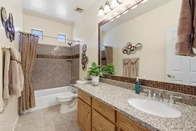 3122 E Juanita Avenue, Gilbert, AZ 85234 - Photo 10
