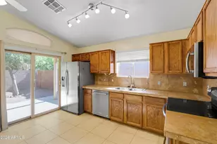 603 W McRae Dr, Phoenix, AZ 85027 - Photo 8