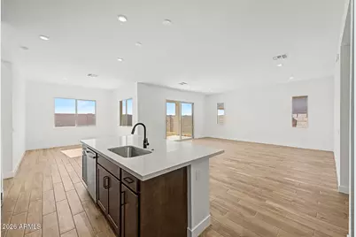 20366 N 222nd Drive, Surprise, AZ 85387 - Photo 10