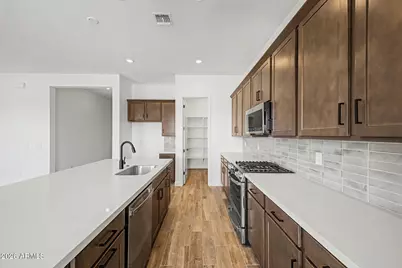 20366 N 222nd Drive, Surprise, AZ 85387 - Photo 4