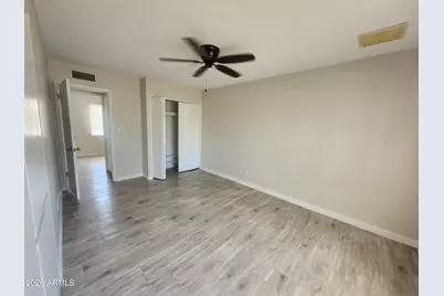 3136 W Port Au Prince Lane, Phoenix, AZ 85053 - Photo 18