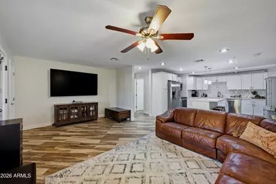 2422 N 37th Street, Phoenix, AZ 85008 - Photo 4