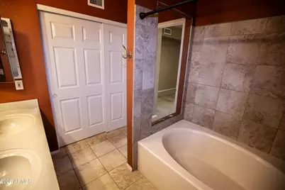 4670 W Harrison Street, Chandler, AZ 85226 - Photo 10