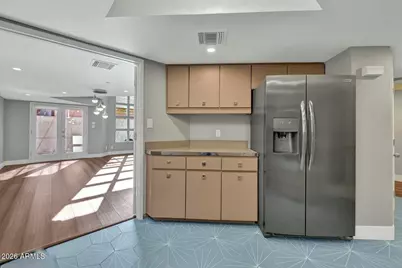 21 W Pasadena Avenue #1, Phoenix, AZ 85013 - Photo 4