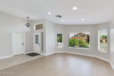 4041 W Avenida Del Sol Avenue, Glendale, AZ 85310 - Photo 6