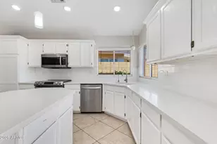 4041 W Avenida Del Sol Ave, Glendale, AZ 85310 - Photo 16
