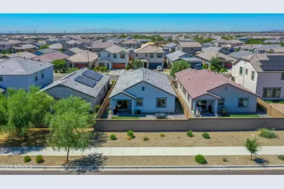 14258 W Honeysuckle Drive, Surprise, AZ 85387 - Photo 8