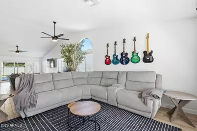 17240 N 42nd Place, Phoenix, AZ 85032 - Photo 6