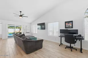 17240 North 42nd Pl, Phoenix, AZ 85032 - Photo 8