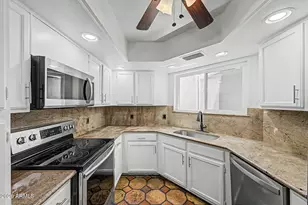 4721 W Eva St, Glendale, AZ 85302 - Photo 8