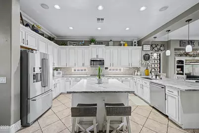 3934 E Aquarius Place, Chandler, AZ 85249 - Photo 18