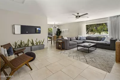 2432 E Piestewa Peak Drive, Phoenix, AZ 85016 - Photo 18