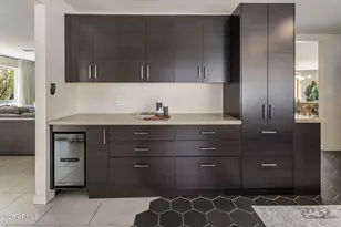 2432 E Piestewa Peak Dr, Phoenix, AZ 85016 - Photo 28