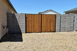 9108 W Tinajas Dr, Arizona City, AZ 85123 - Photo 4