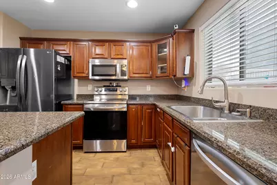 9335 W Pioneer Street, Tolleson, AZ 85353 - Photo 8