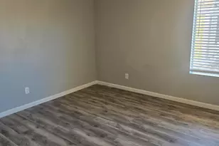 18838 N 34th Dr N, Phoenix, AZ 85027 - Photo 8